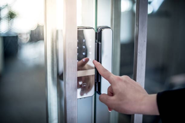 Image showing a Smart Lock - a way for Airbnb guests to check in smoothly.