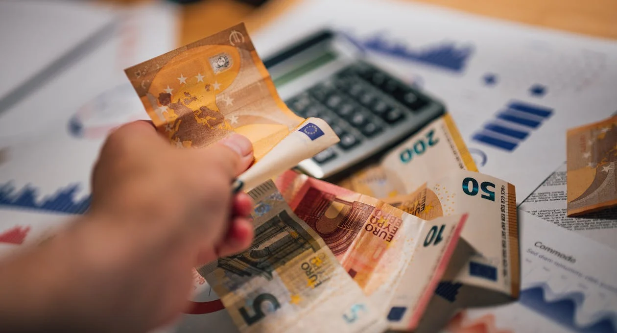 A property owner making a 17% management fee payment 