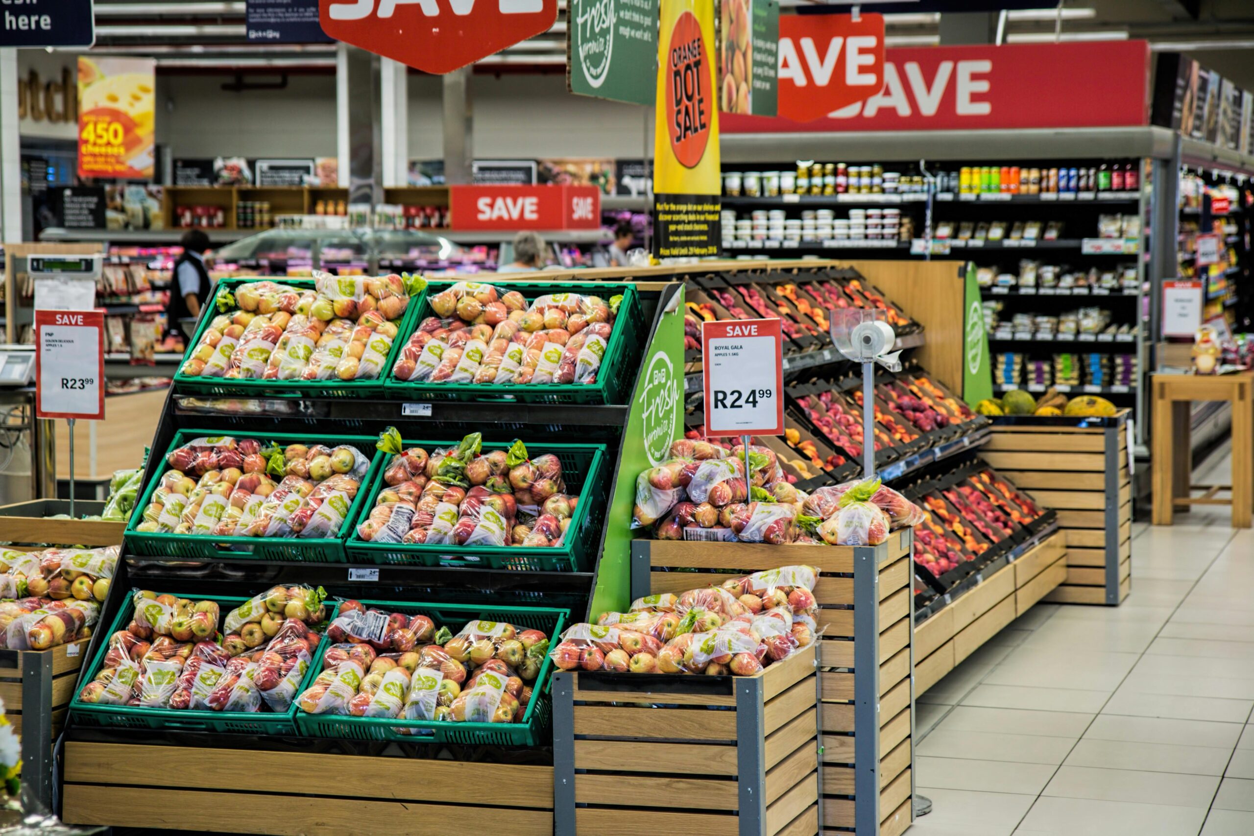 image of a grocery store in Dubai