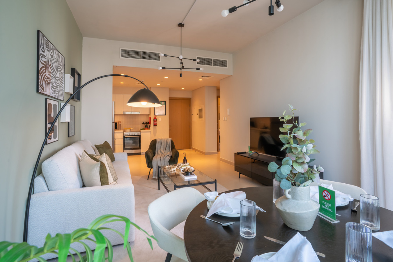 Photo showing Icon bay apartment managed by Homevy